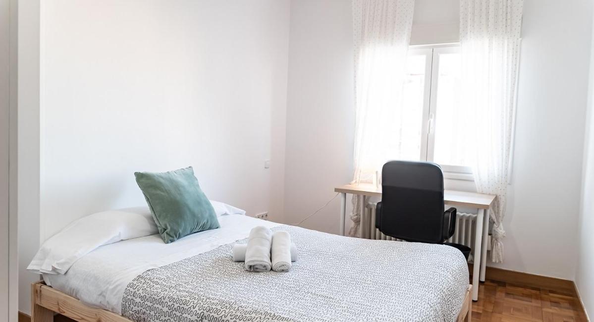 Adaptado Y Comodo Apartamento En Iturrama Pamplona Eksteriør bilde